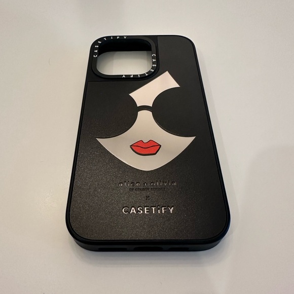❌SOLD❌Authentic Casetify Alice + Olivia iPhone 14 Pro phone case - Picture 1 of 7